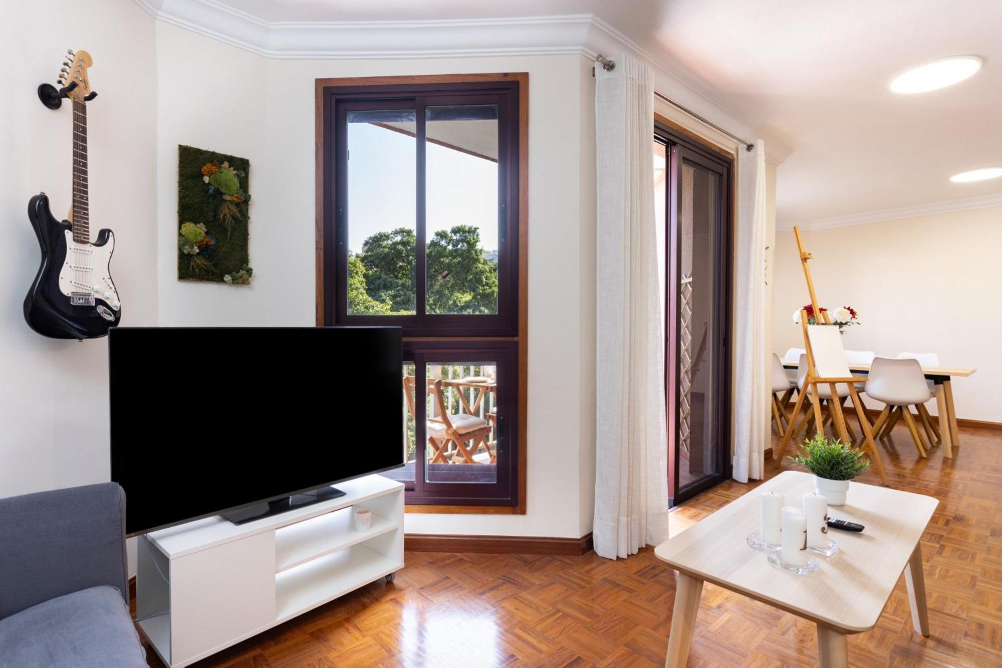 Home2Book Design & Luminous Apt Santa Cruz Center Экстерьер фото